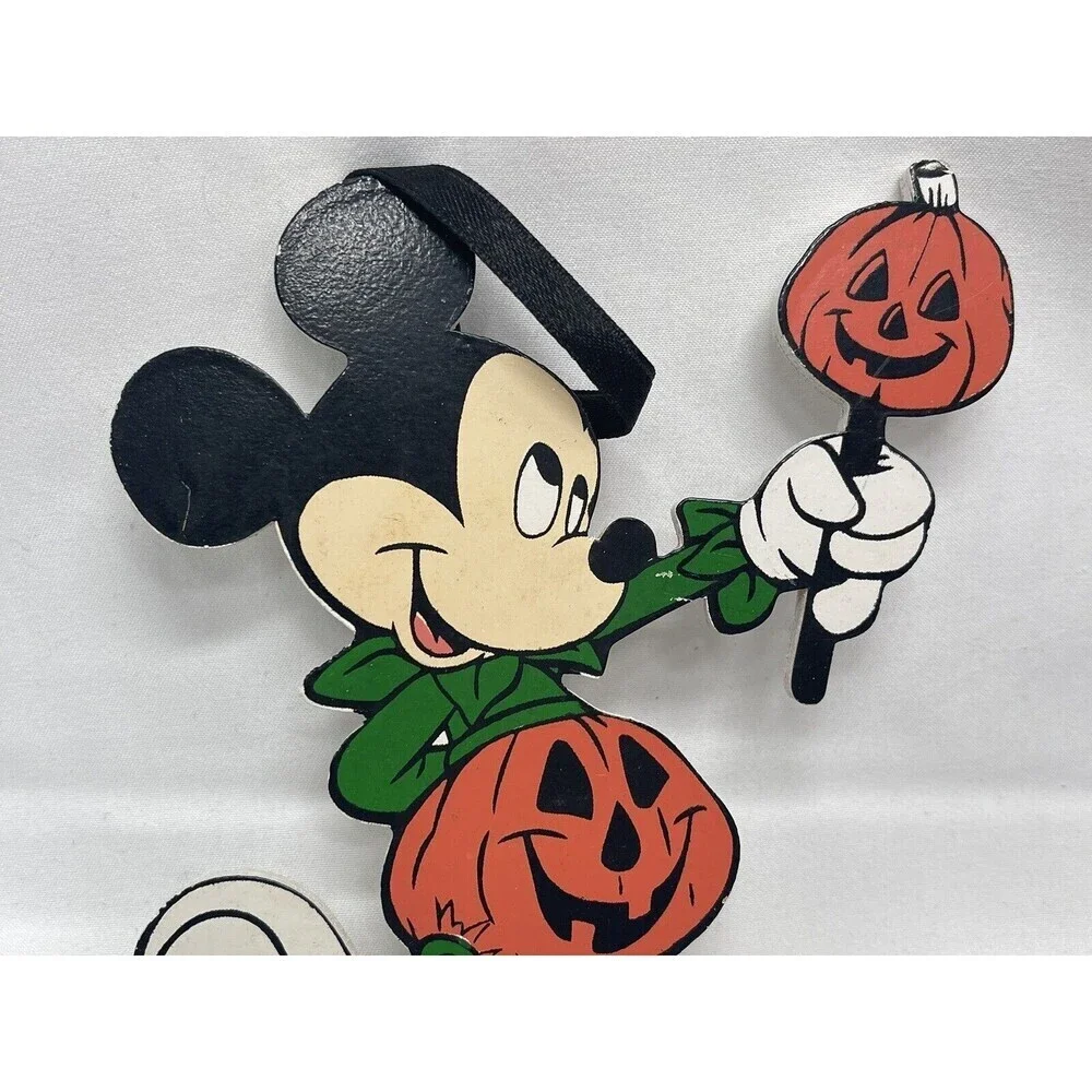 Vintage Walt Disney Co HALLOWEEN 2 MICKEY MOUSE 6” Wooden Ornament 1987 RARE
